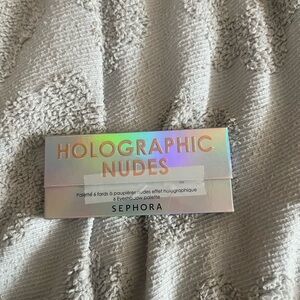 Sephora Holographic nudes Eyeshadow Palette